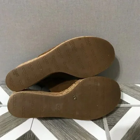 Cordani Cinnamon Made In Italy Suede Open Toe Wedges Sz-8 - Picture 9 of 9